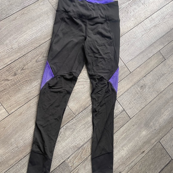 Victoria Secret Sport leggings - Picture 2 of 5